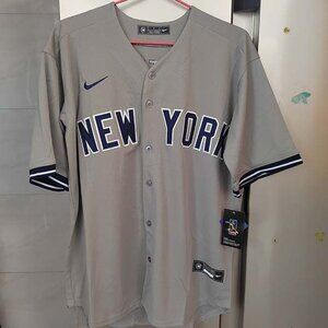 Nike Derek Jeter #2 New York Yankees Away Grey Jersey